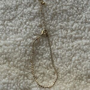 Elegant Gold Bracelet